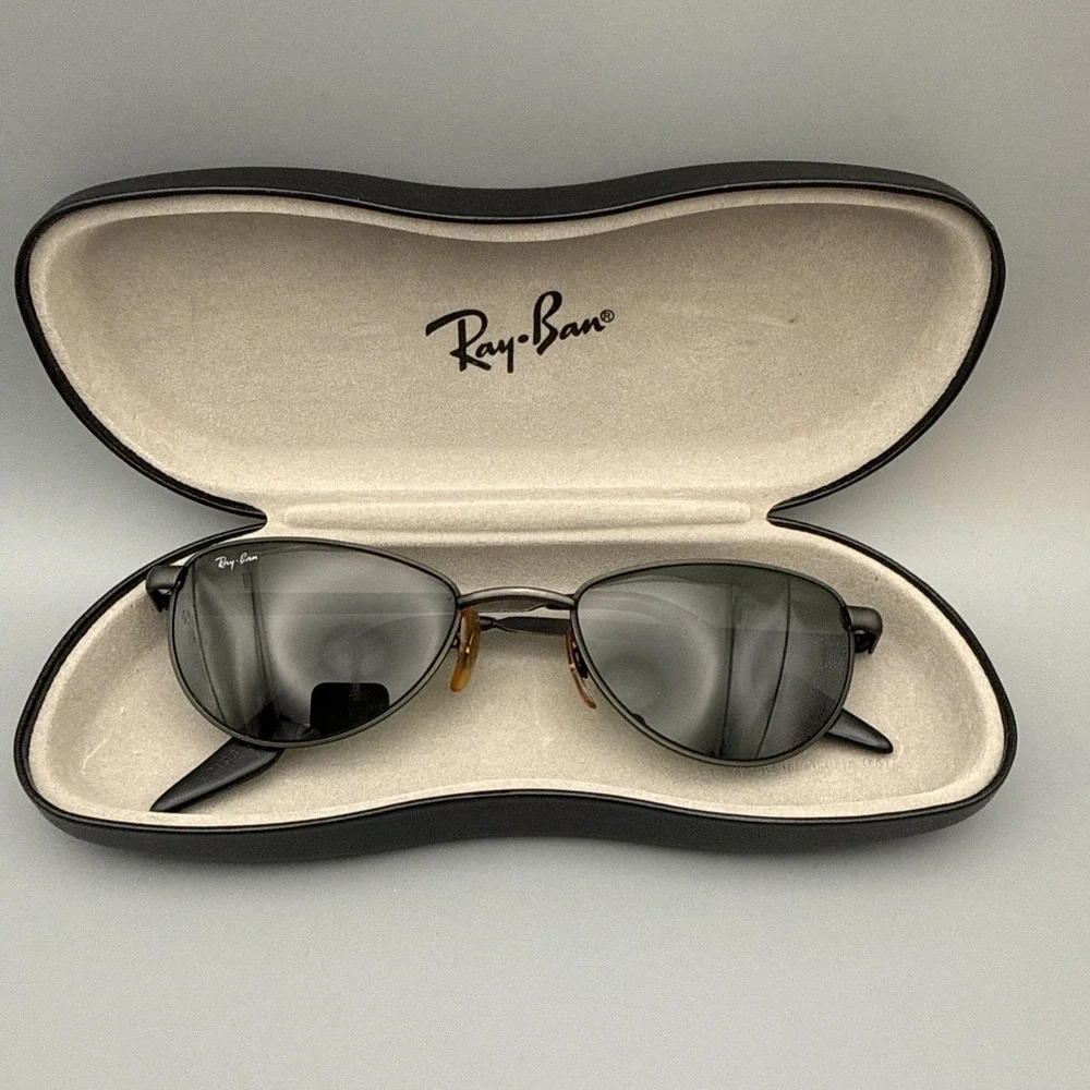 Ray Ban Bausch & Lomb Vintage W2193 Authentic Sunglasses Black Metal/Green Lens